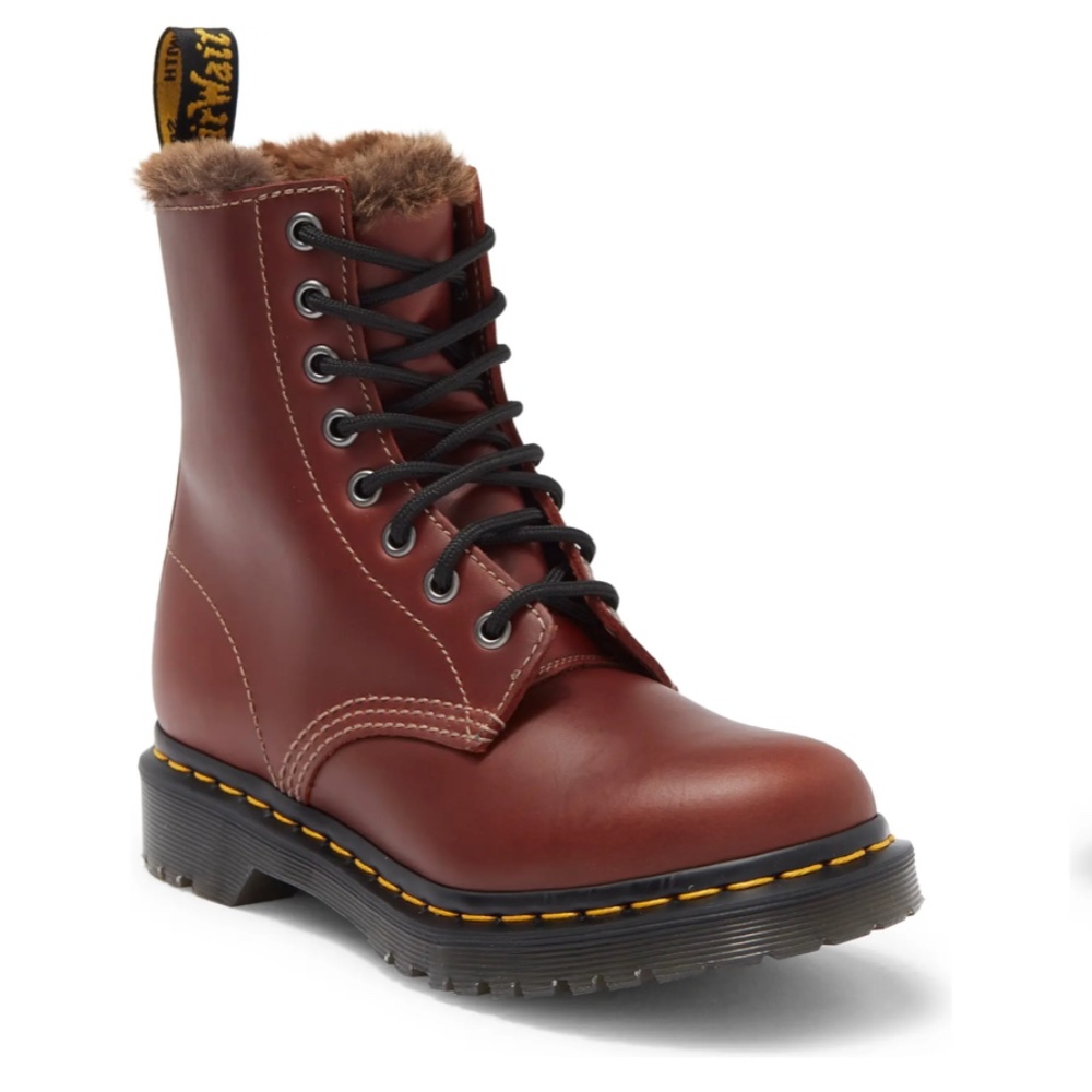 NIB $180 Dr. Martens 1460 Serena Aburzzo Lug Sole Leather Boot (Women)!